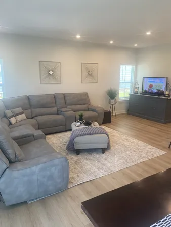 $359,900 | 211 Pryor Drive, Gallatin, TN 37066
