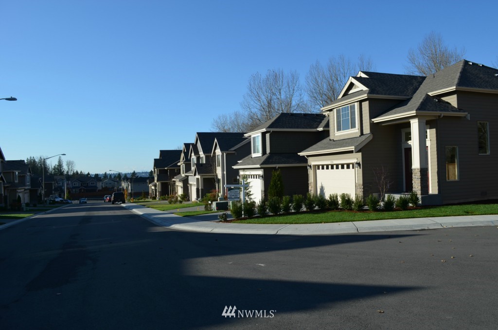 1216 South 47th Place Renton, WA 98055 - Photo 14 of 15 Gallery Image 14