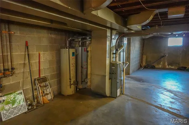 $595,000 | 6957 Chippewa Street, St. Louis, MO 63109