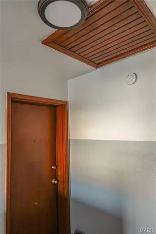 $595,000 | 6957 Chippewa Street, St. Louis, MO 63109