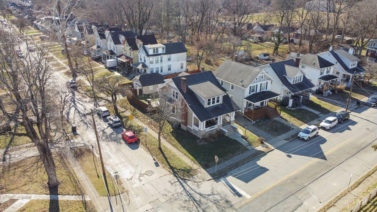6225 Roe Street Cincinnati, OH 45227 - Photo 3 of 38 Gallery Image 3
