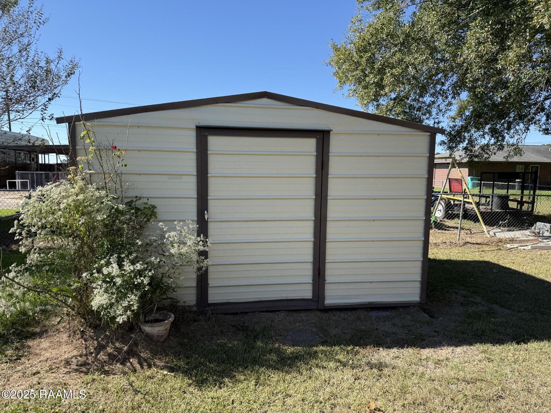 226 Roderick Street Ville Platte, LA 70586 - Photo 8 of 8 thumbnail_IMG_2388