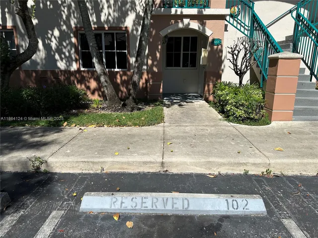 $1,900 | 2910 Southeast 13th Avenue, Unit 10250, Homestead, FL 33035