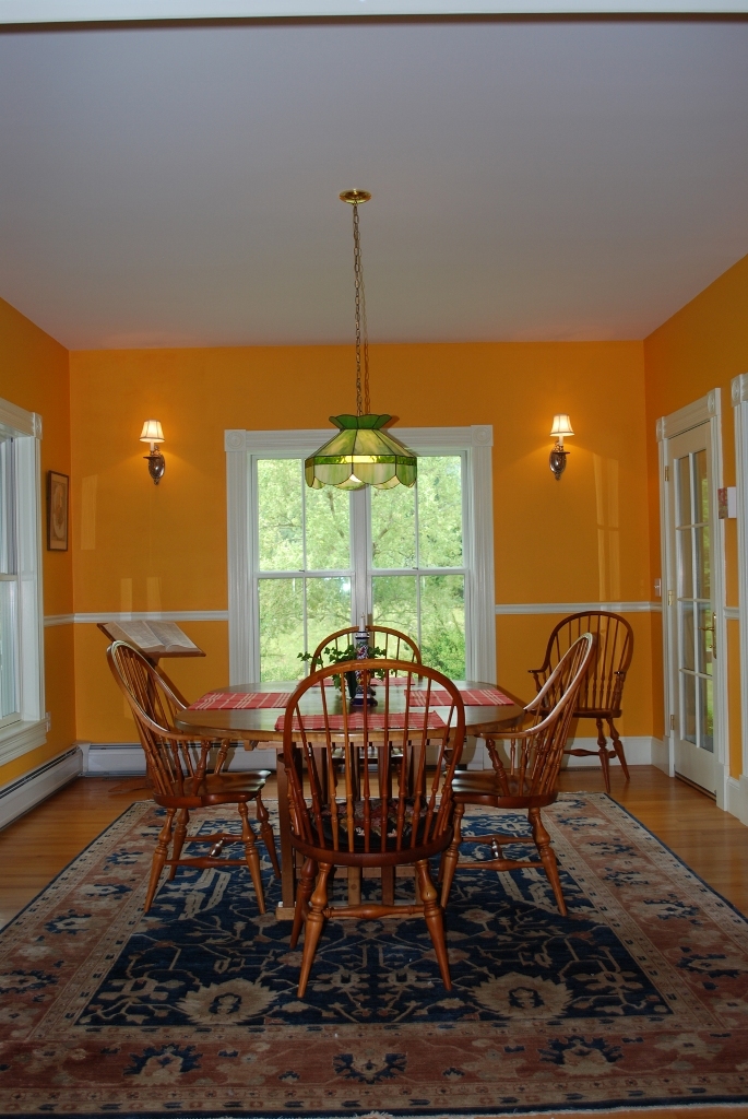 221 Ide Road Williamstown, MA 01267 - Photo 4 of 24 Dining room