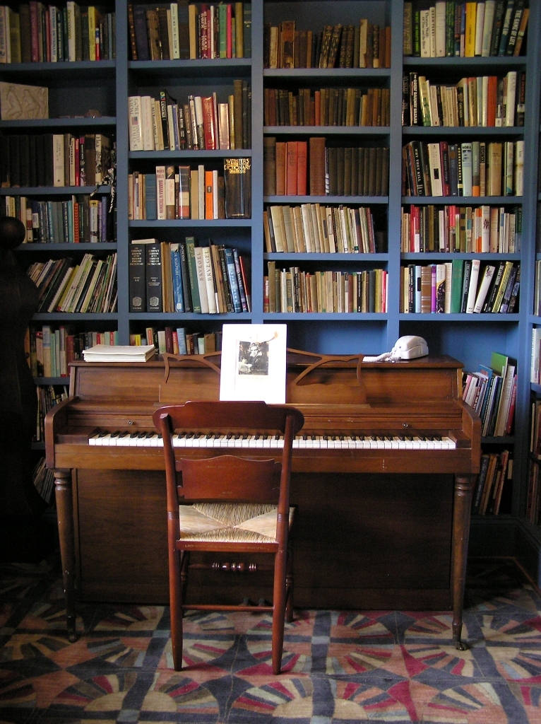 221 Ide Road Williamstown, MA 01267 - Photo 7 of 24 Library