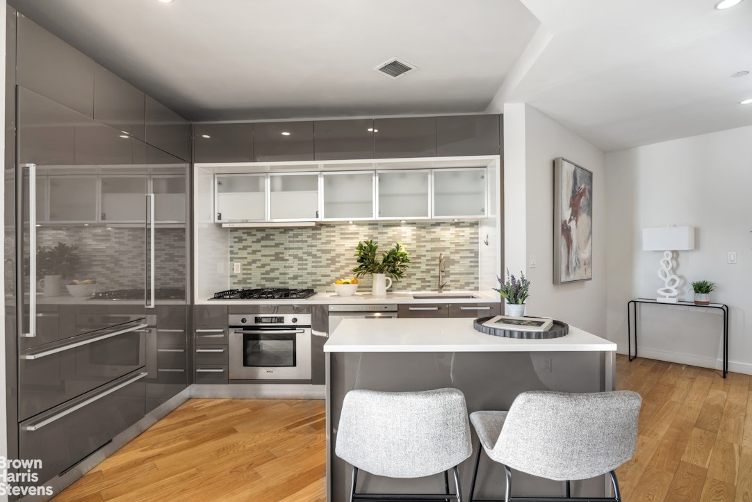 75 Wall Street, Unit 36F Manhattan, NY 10005 - Photo 7 of 21