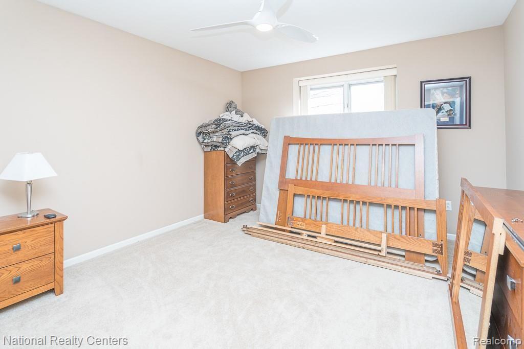 424 Inverness Highland, MI 48357 - Photo 26 of 45 24.jpg