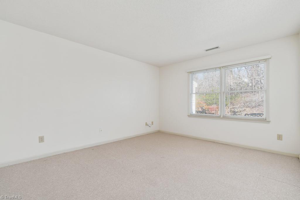 1603 Ternberry Road High Point, NC 27262 - Photo 19 of 27 Gallery Image 19