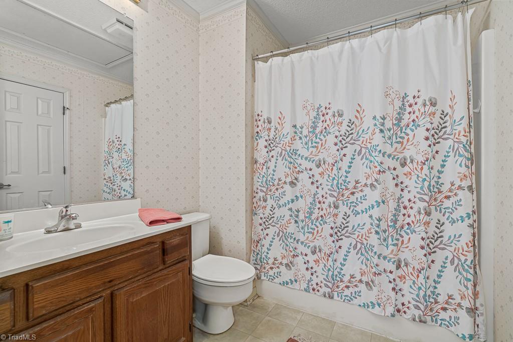 1603 Ternberry Road High Point, NC 27262 - Photo 20 of 27 Gallery Image 20