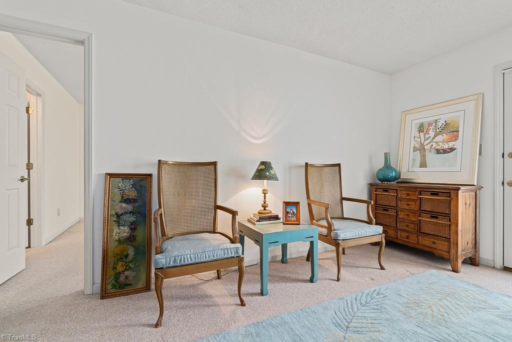 1603 Ternberry Road High Point, NC 27262 - Photo 6 of 27 Gallery Image 6