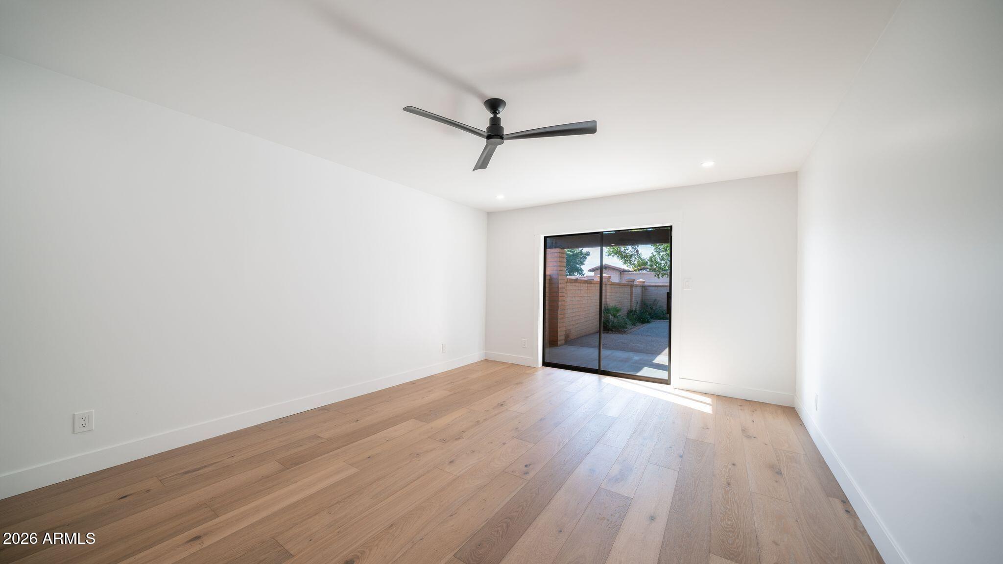 6833 North 18th Street Phoenix, AZ 85016 - Photo 31 of 38 Another large bedroom