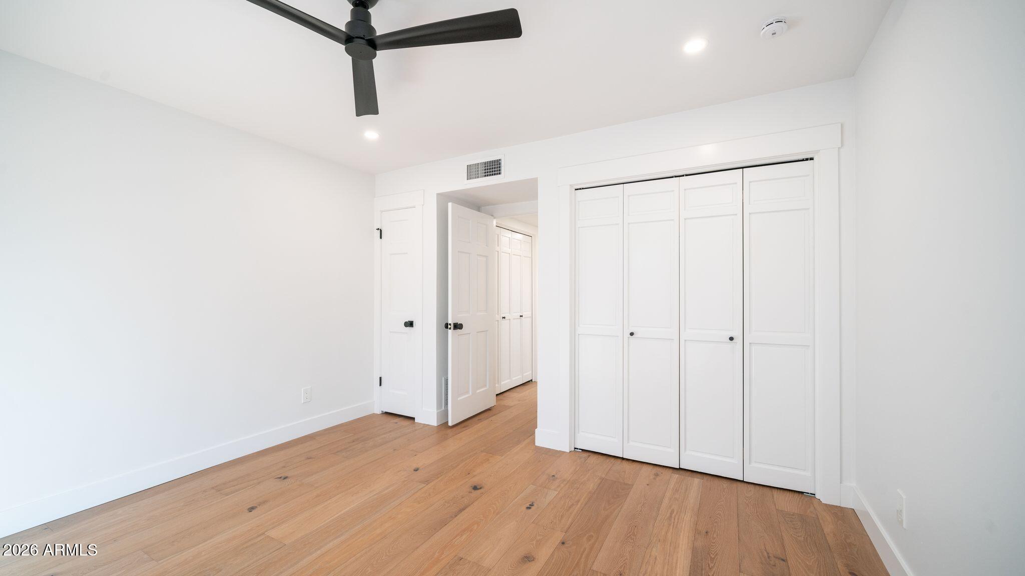 6833 North 18th Street Phoenix, AZ 85016 - Photo 32 of 38 2 closets in this Bedroom