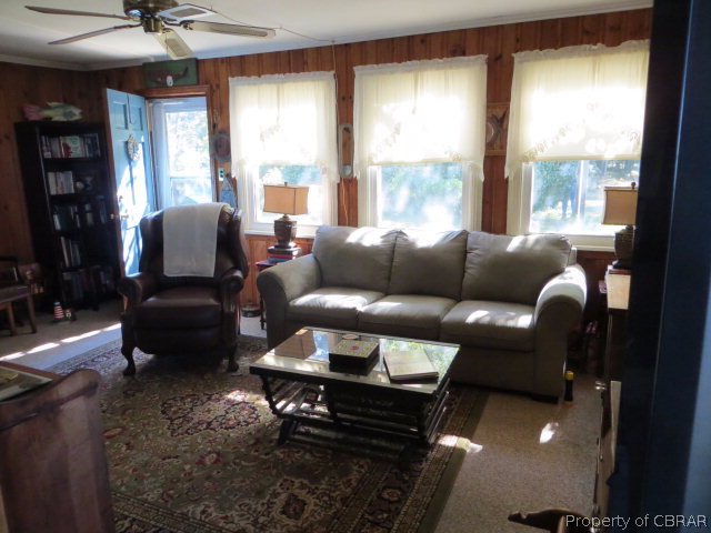 1011 Old Ferry Road Hudgins, VA 23076 - Photo 7 of 10
