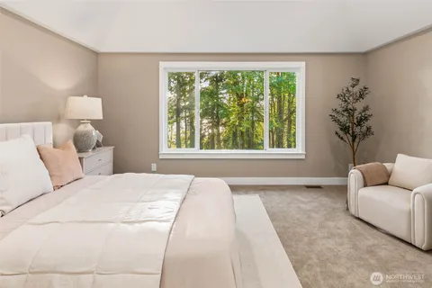 $2,184,000 | 19221 Southeast 25th Street, Sammamish, WA 98075