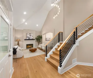 $2,184,000 | 19221 Southeast 25th Street, Sammamish, WA 98075