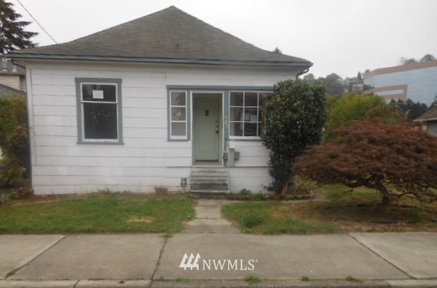 520 Williams Avenue South Renton, WA 98057 - Photo 1 of 11