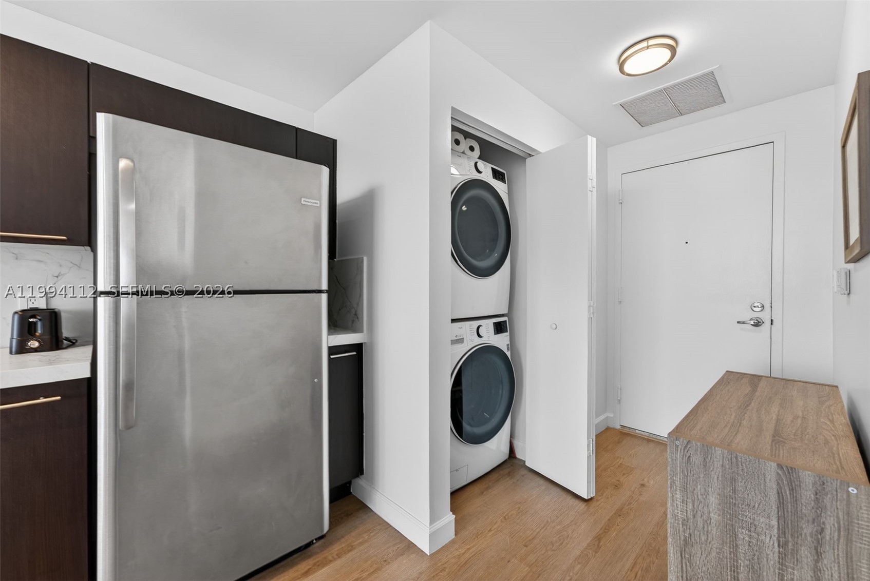90 Southwest 3rd Street, Unit 1105 Miami, FL 33130 - Photo 14 of 16 Gallery Image 14