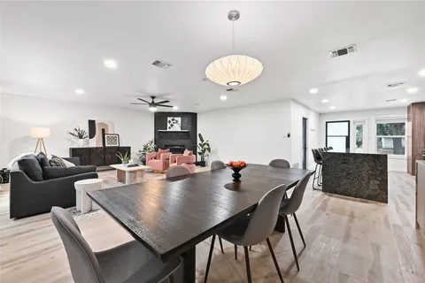 $3,350 | 6906 Lunar Drive, Austin, TX 78745