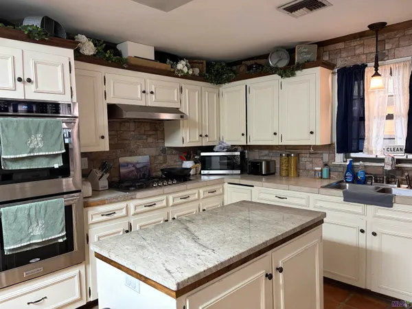 $330,000 | 1501 Sixth Street, Morgan City, LA 70380