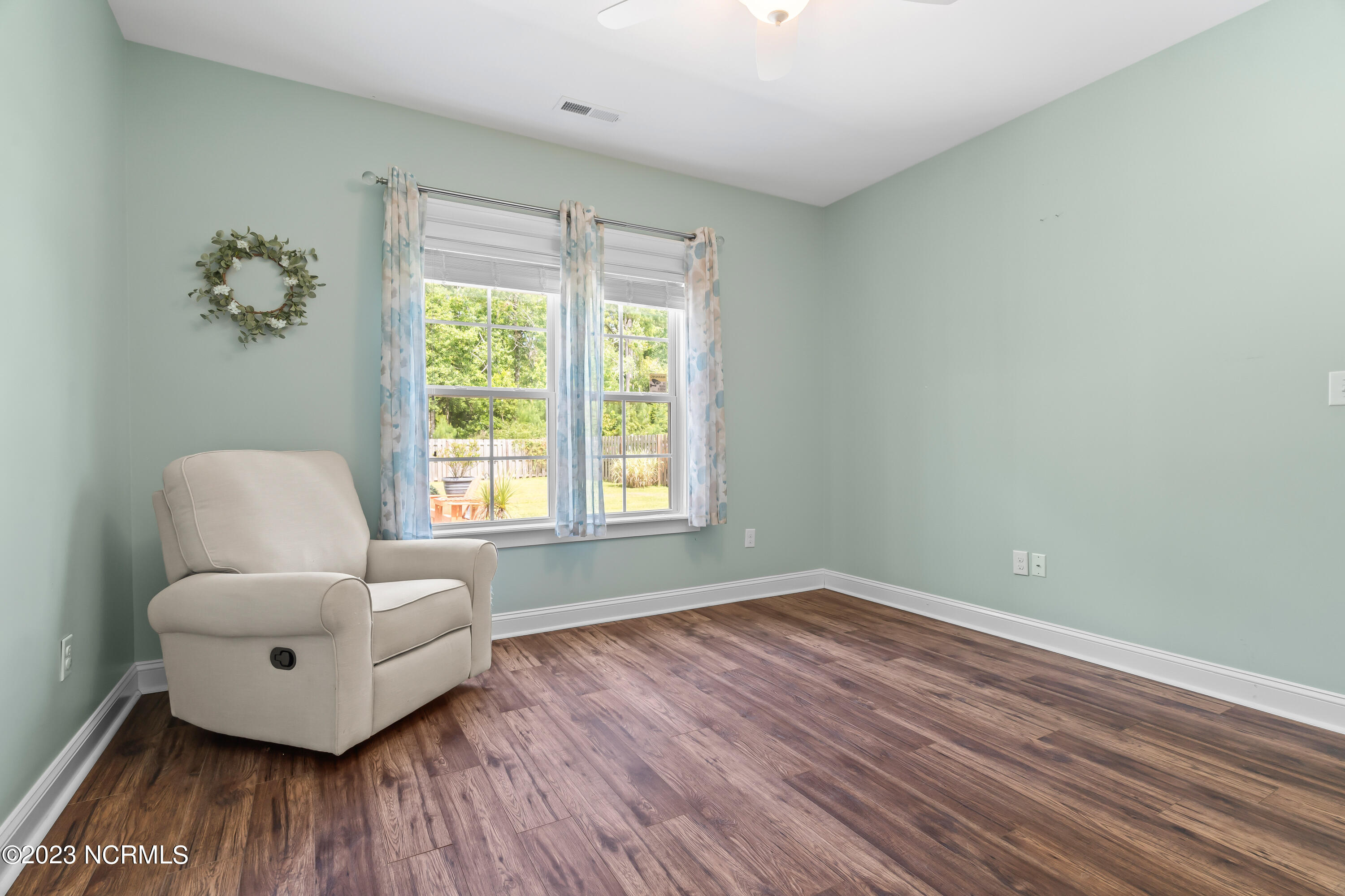 429 Ridge Road Jacksonville, NC 28540 - Photo 36 of 52 Bedroom 3