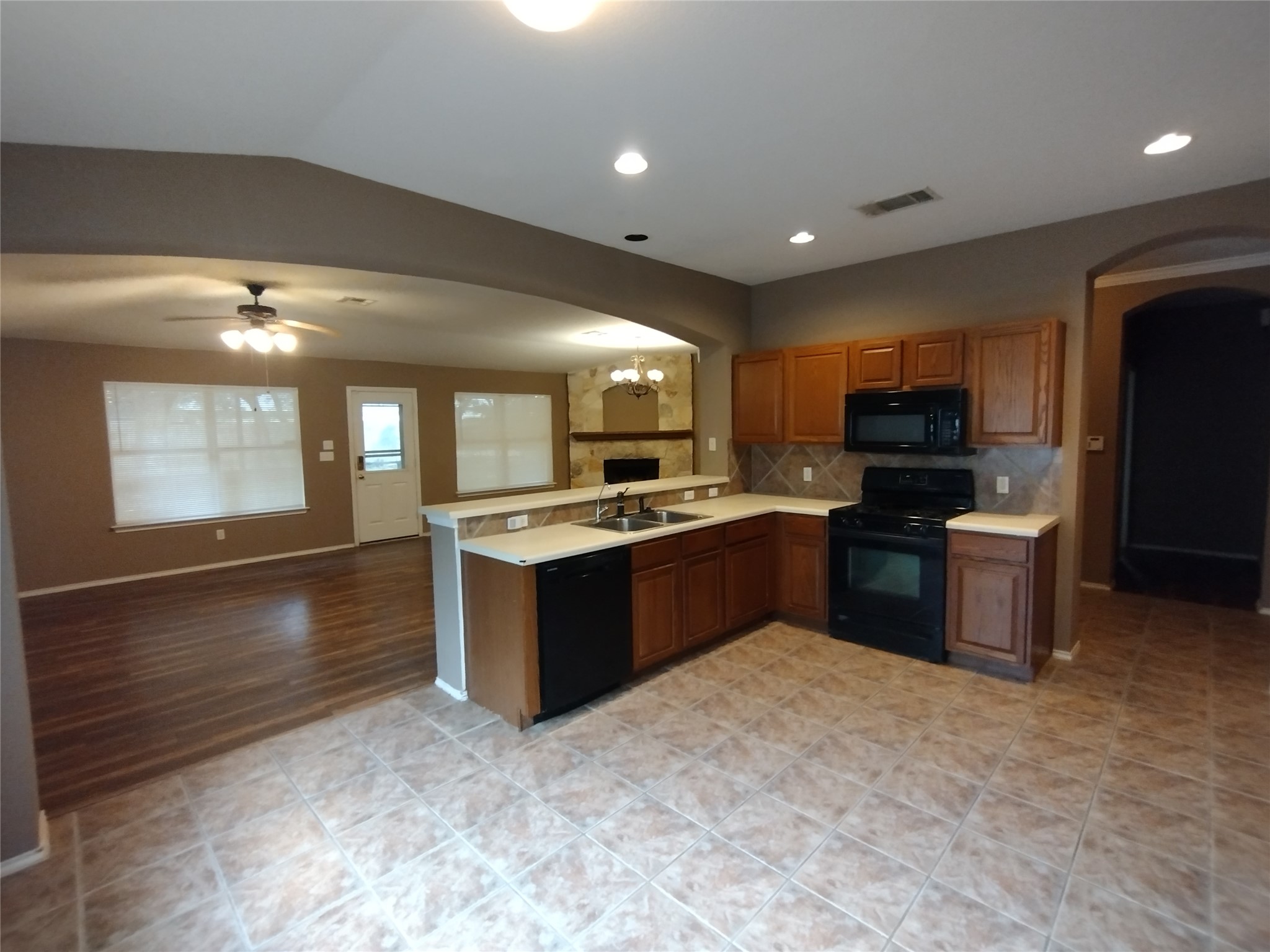 136 Trinity Drive Kyle, TX 78640 - Photo 13 of 16