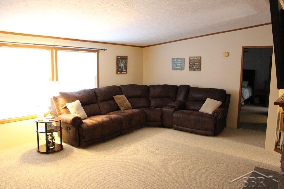 6872 Canada Road Birch Run, MI 48415 - Photo 7 of 15 31341602-6.JPG