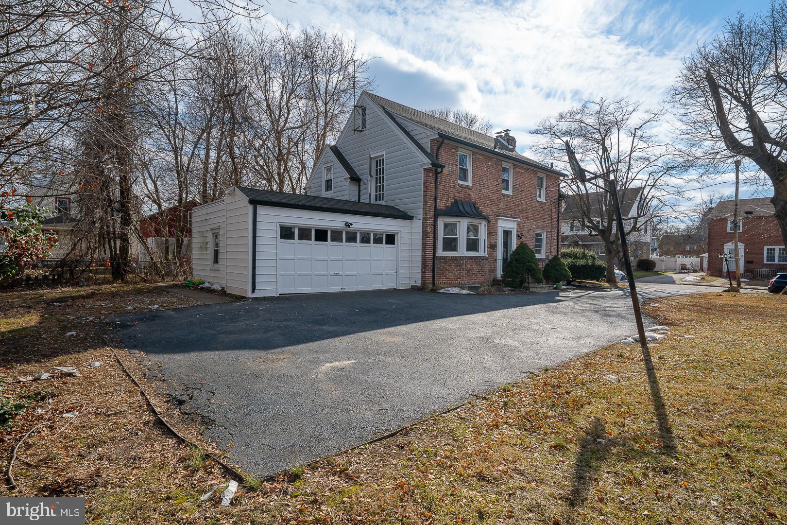 291 Jackson Avenue Lansdowne, PA 19050 - Photo 5 of 58
