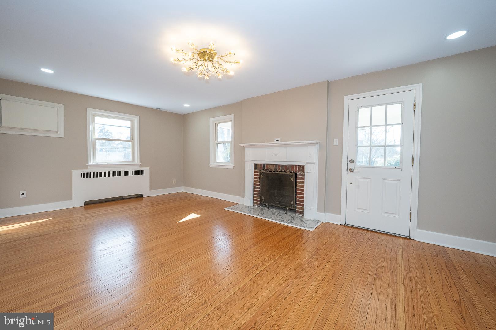 291 Jackson Avenue Lansdowne, PA 19050 - Photo 8 of 58