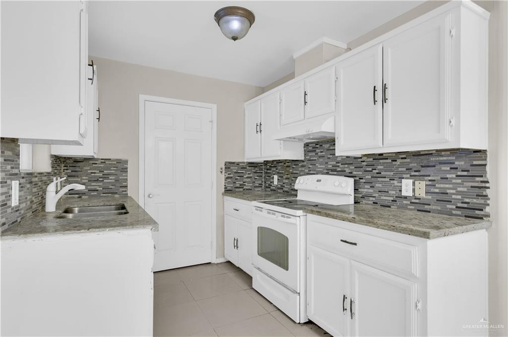 504 Rosa Priego Street Donna, TX 78537 - Photo 5 of 12