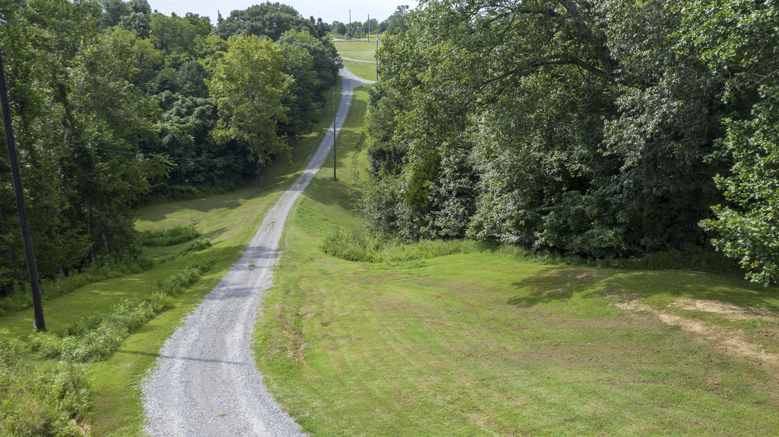 4449 Beasleys Bend Road Lebanon, TN 37087 - Photo 22 of 22 a view of a yard with plants