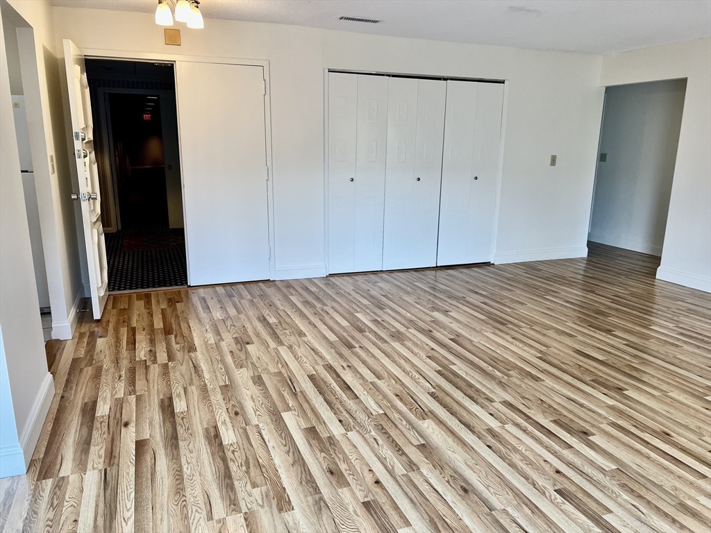 1006 Paradise Road, Unit 2P Swampscott, MA 01907 - Photo 34 of 35 Gallery Image 34