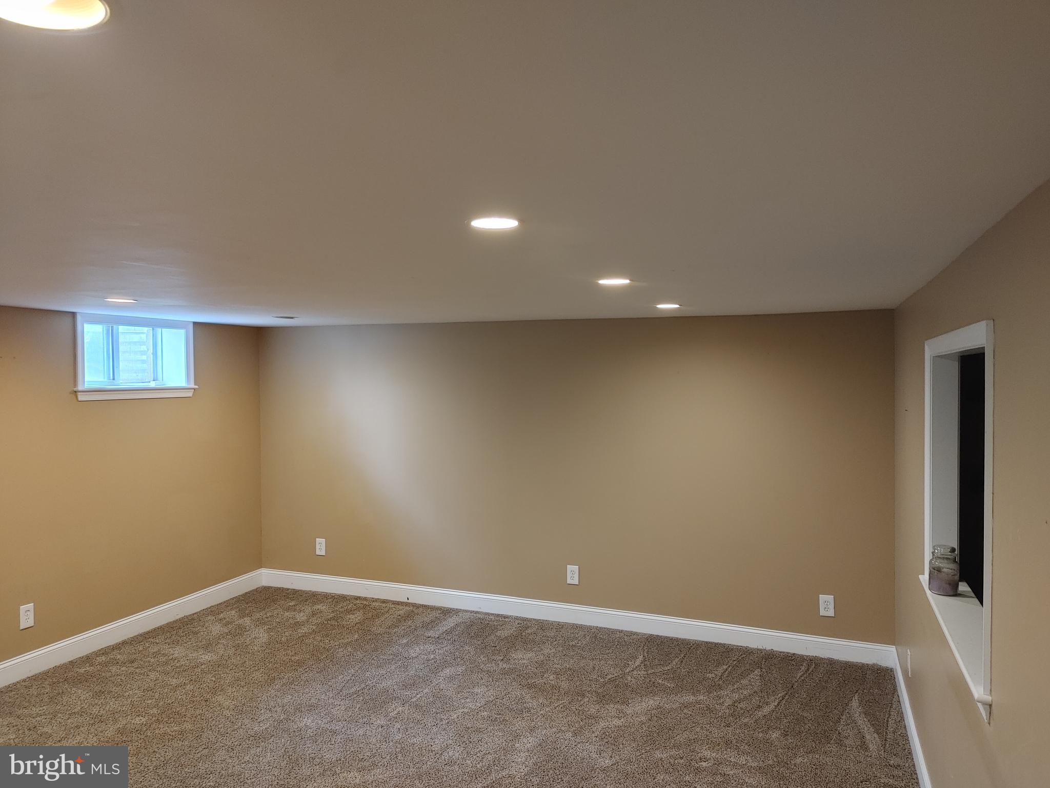 319 Avon Road Springfield, PA 19064 - Photo 34 of 38
