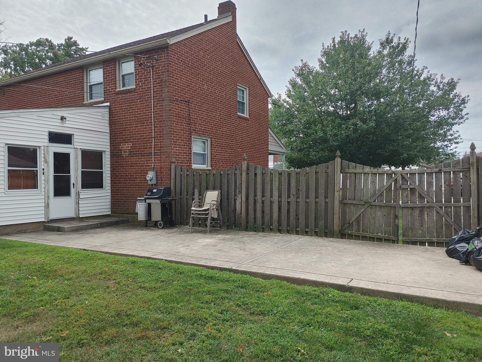 319 Avon Road Springfield, PA 19064 - Photo 10 of 38