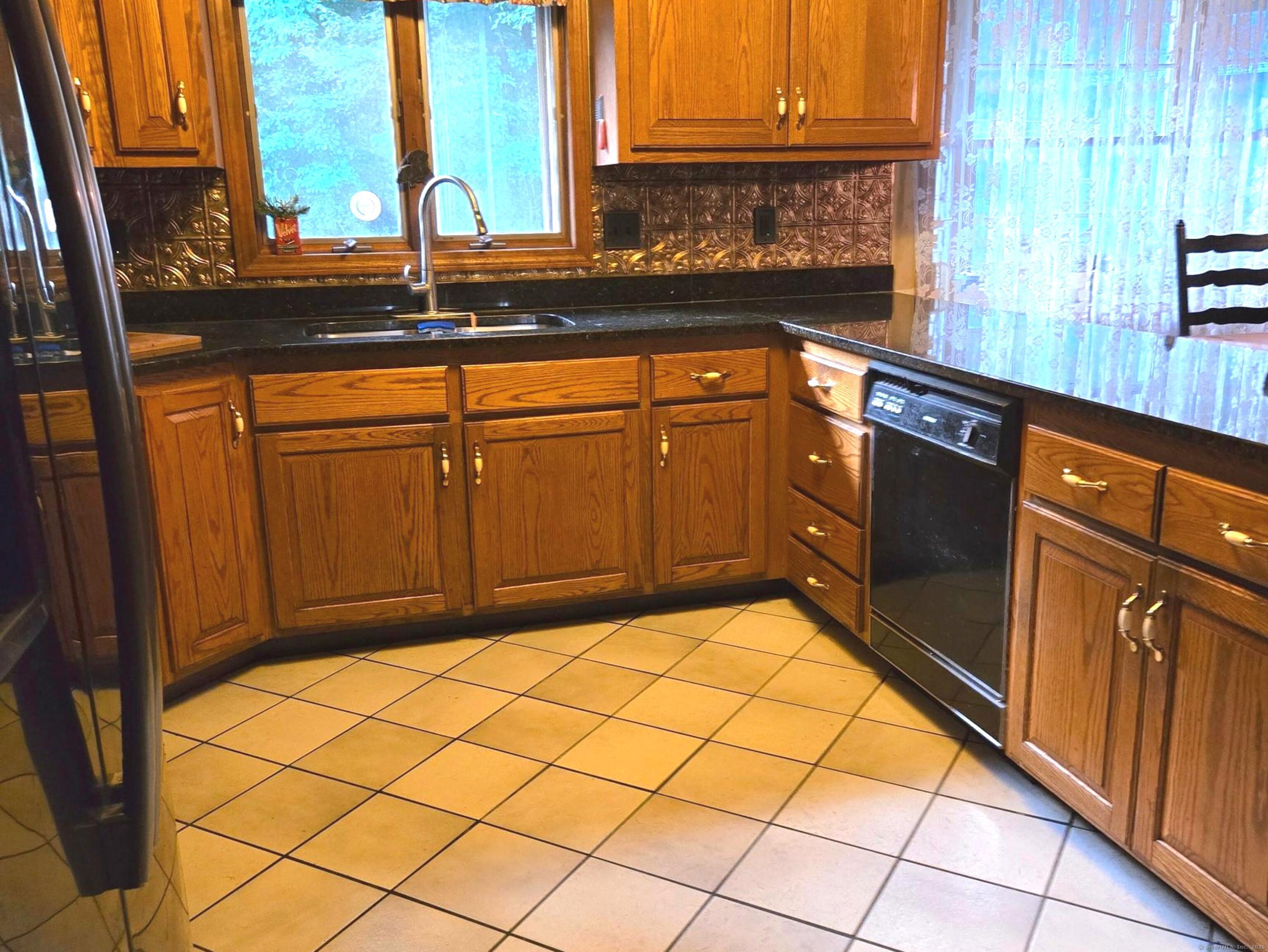 181 Mack Road Lebanon, CT 06249 - Photo 22 of 40