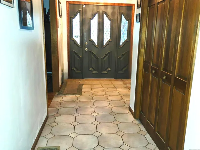 $725,000 | 181 Mack Road, Lebanon, CT 06249