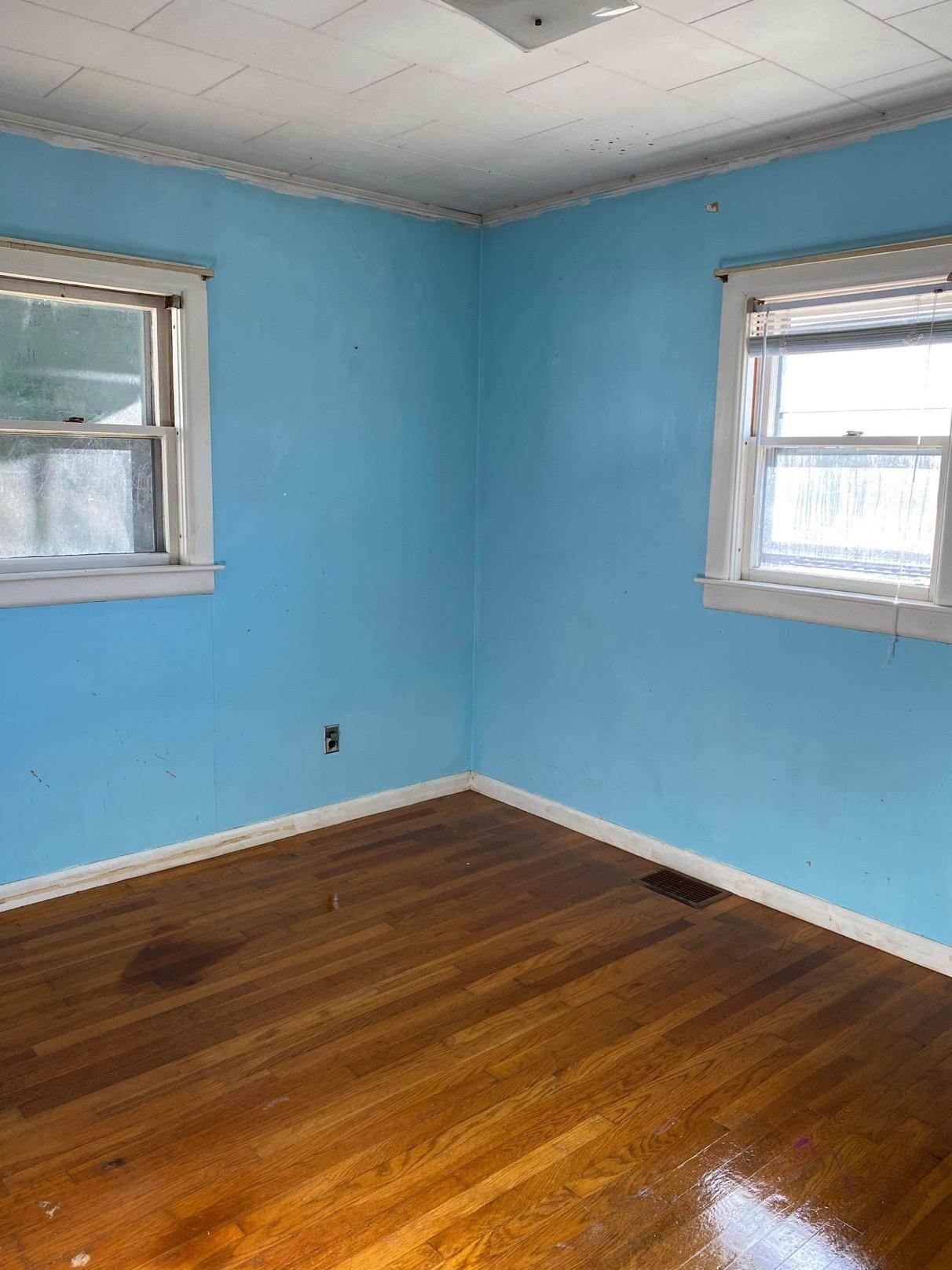 200 Commonwealth Avenue Springfield, VT 05156 - Photo 10 of 11