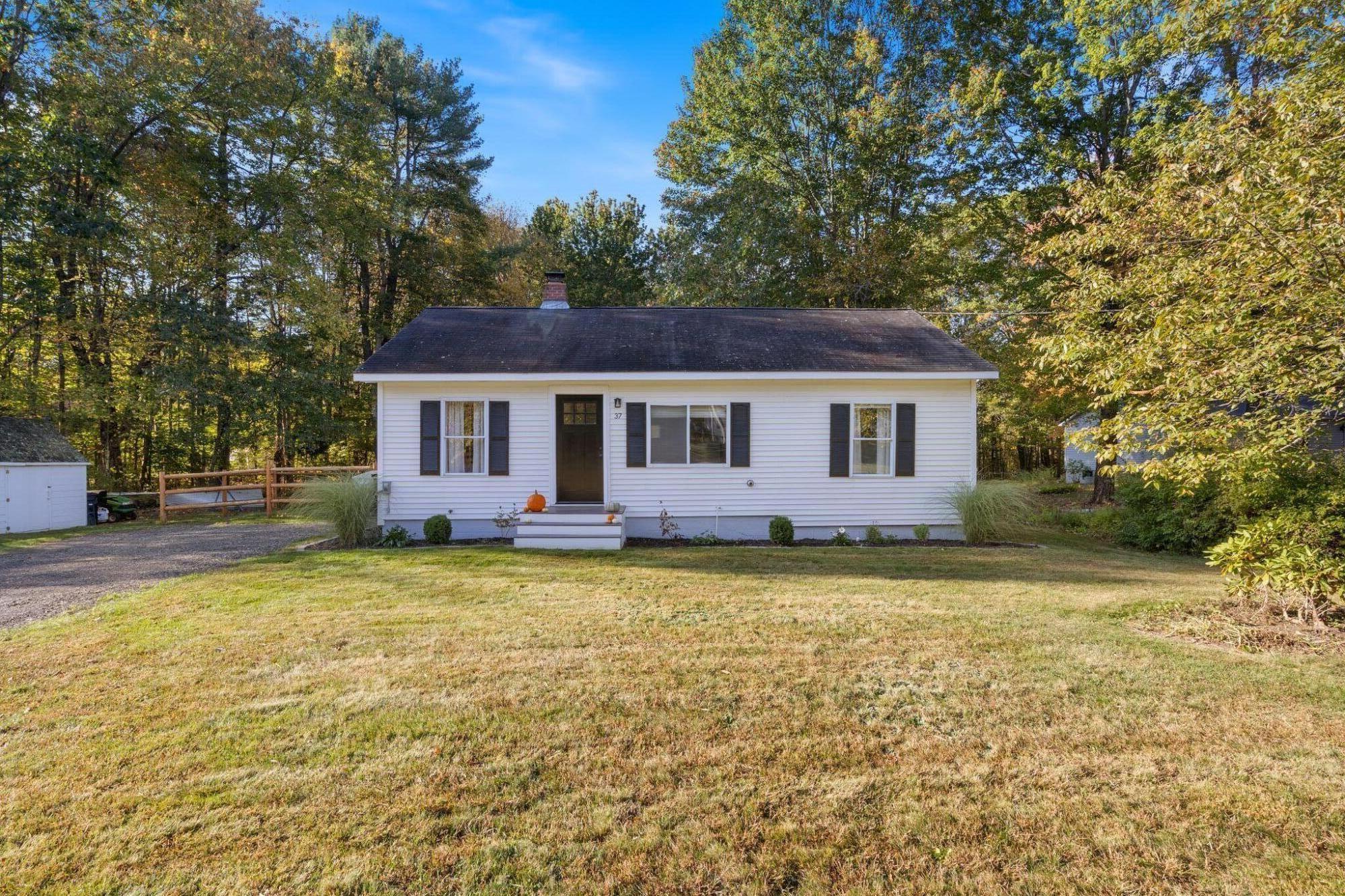 37 Boynton Road Buxton, ME 04093 - Photo 2 of 31 37_Boynton_Rd_01 - Copy - Copy