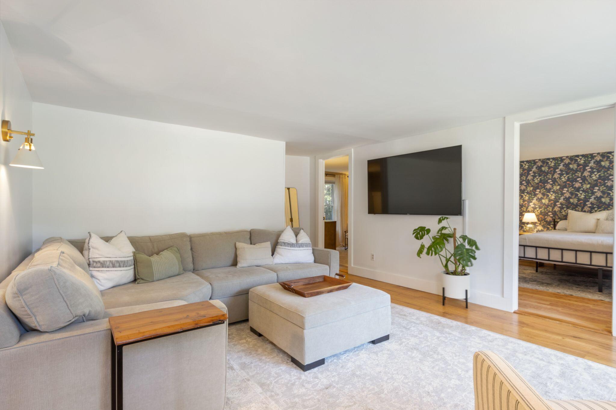 37 Boynton Road Buxton, ME 04093 - Photo 4 of 31 37_Boynton_Rd_04 - Copy (2)