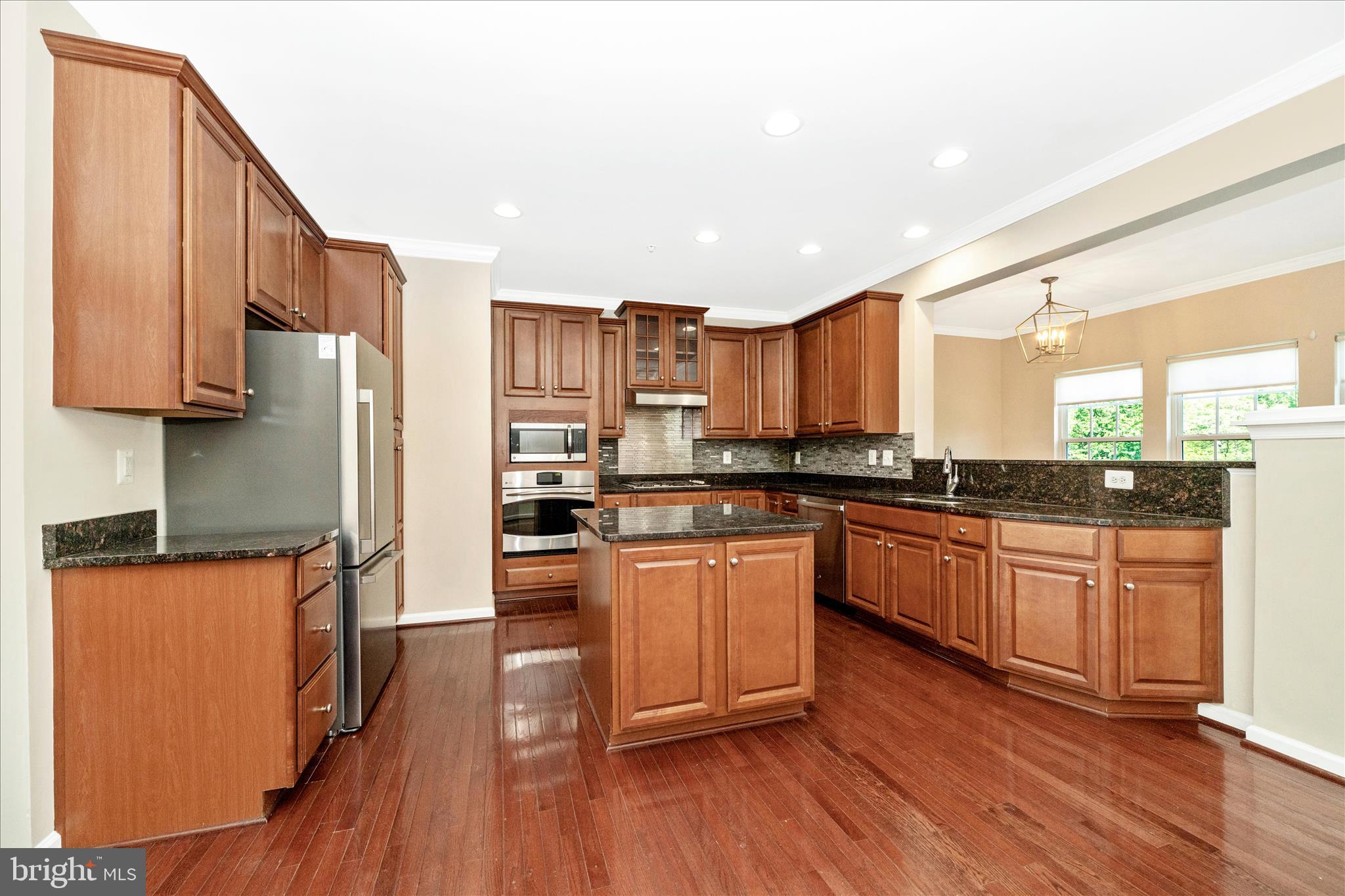 3827 Cullingworth Road Burtonsville, MD 20866 - Photo 13 of 72 Kitchen