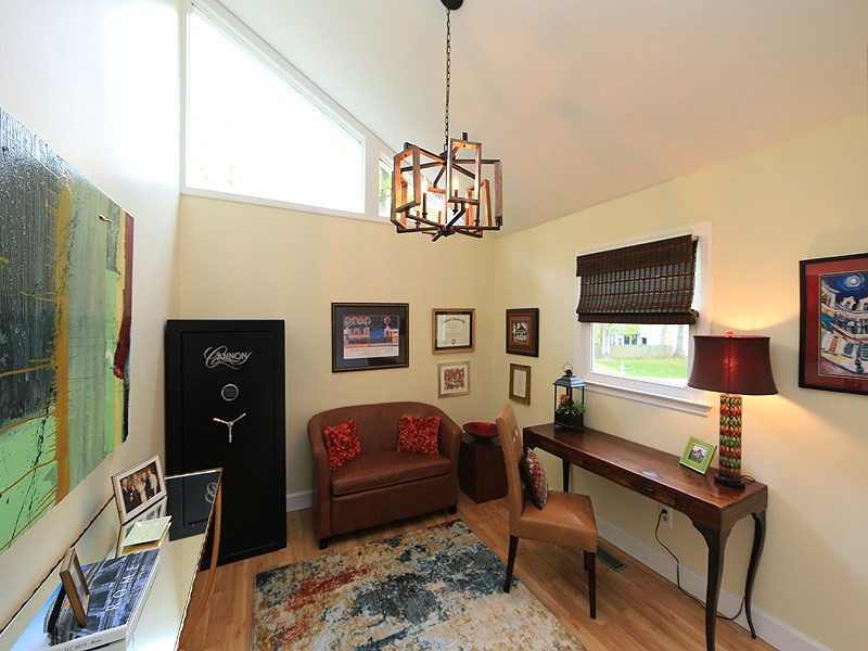 1105 Alcott Court Raleigh, NC 27609 - Photo 11 of 17 Photo 11