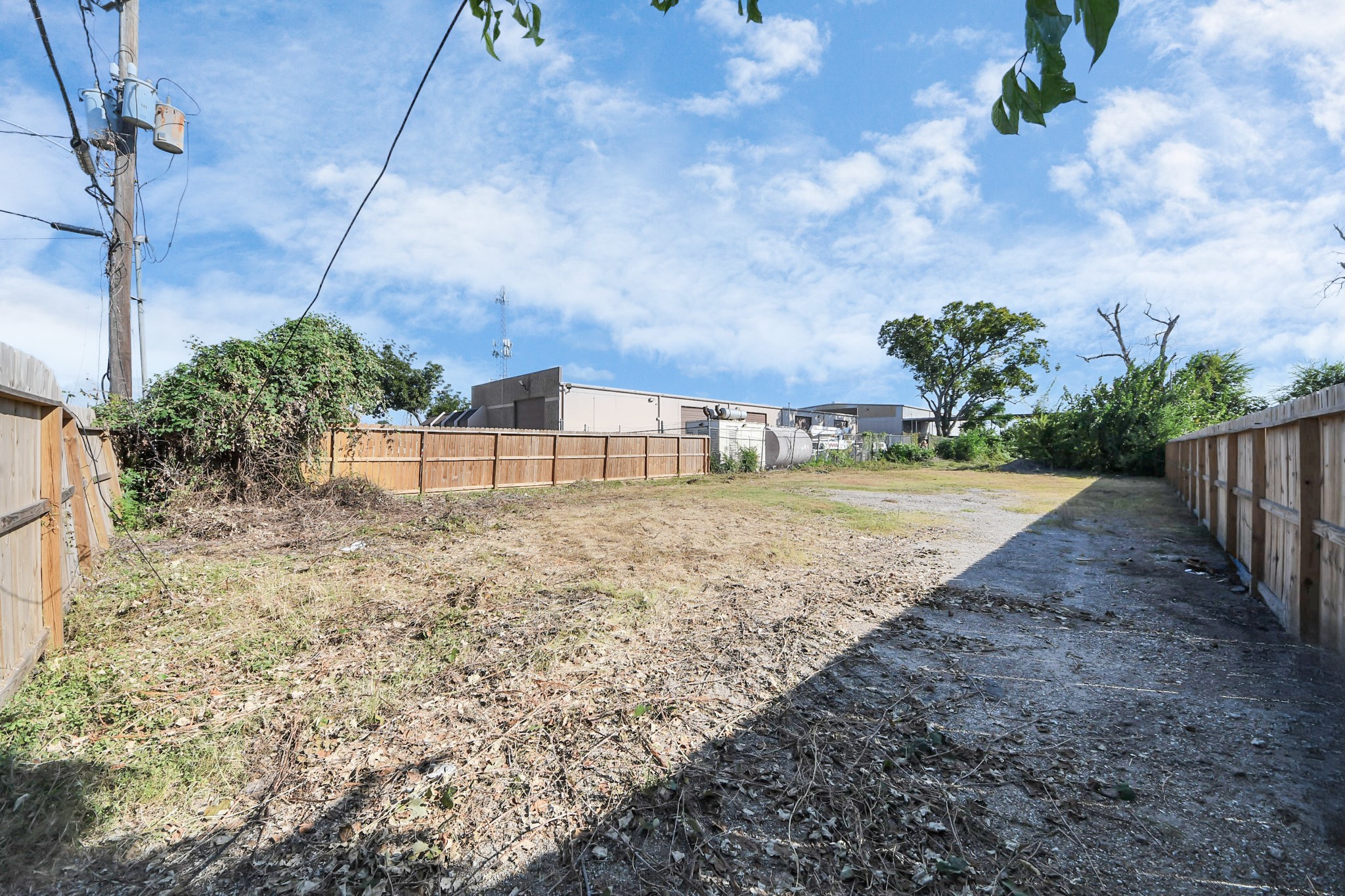 5717 Centralcrest Street Houston, TX 77092 - Photo 4 of 16 a view of a yard with an outdoor space