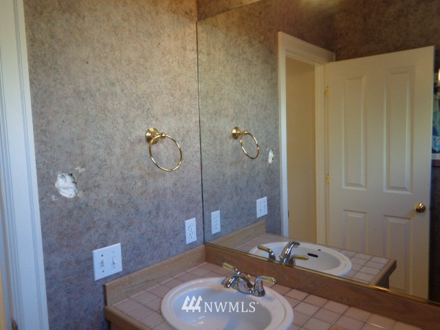 3224 175th Street Southeast Bothell, WA 98012 - Photo 6 of 19