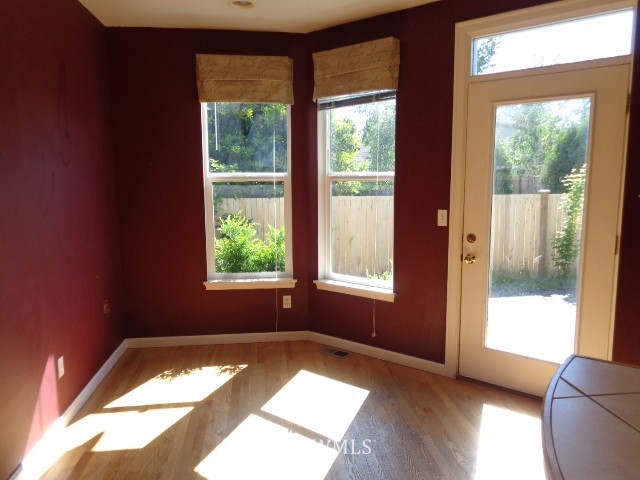3224 175th Street Southeast Bothell, WA 98012 - Photo 9 of 19