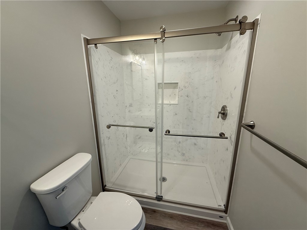 11948 River Road Corning, NY 14830 - Photo 21 of 33 on suite bath