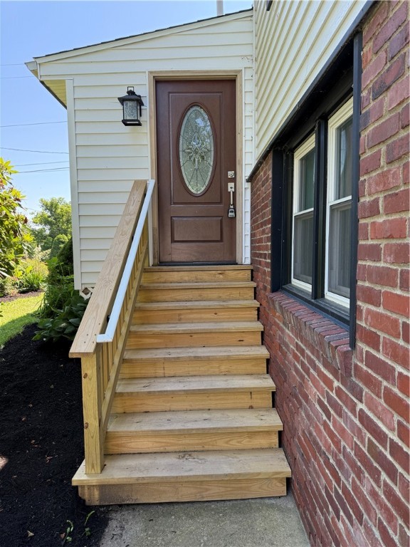 11948 River Road Corning, NY 14830 - Photo 5 of 33 new entryway