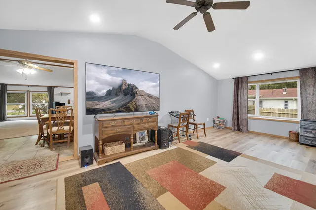 $204,000 | 46 South Delmar Court, Hebron, IN 46341