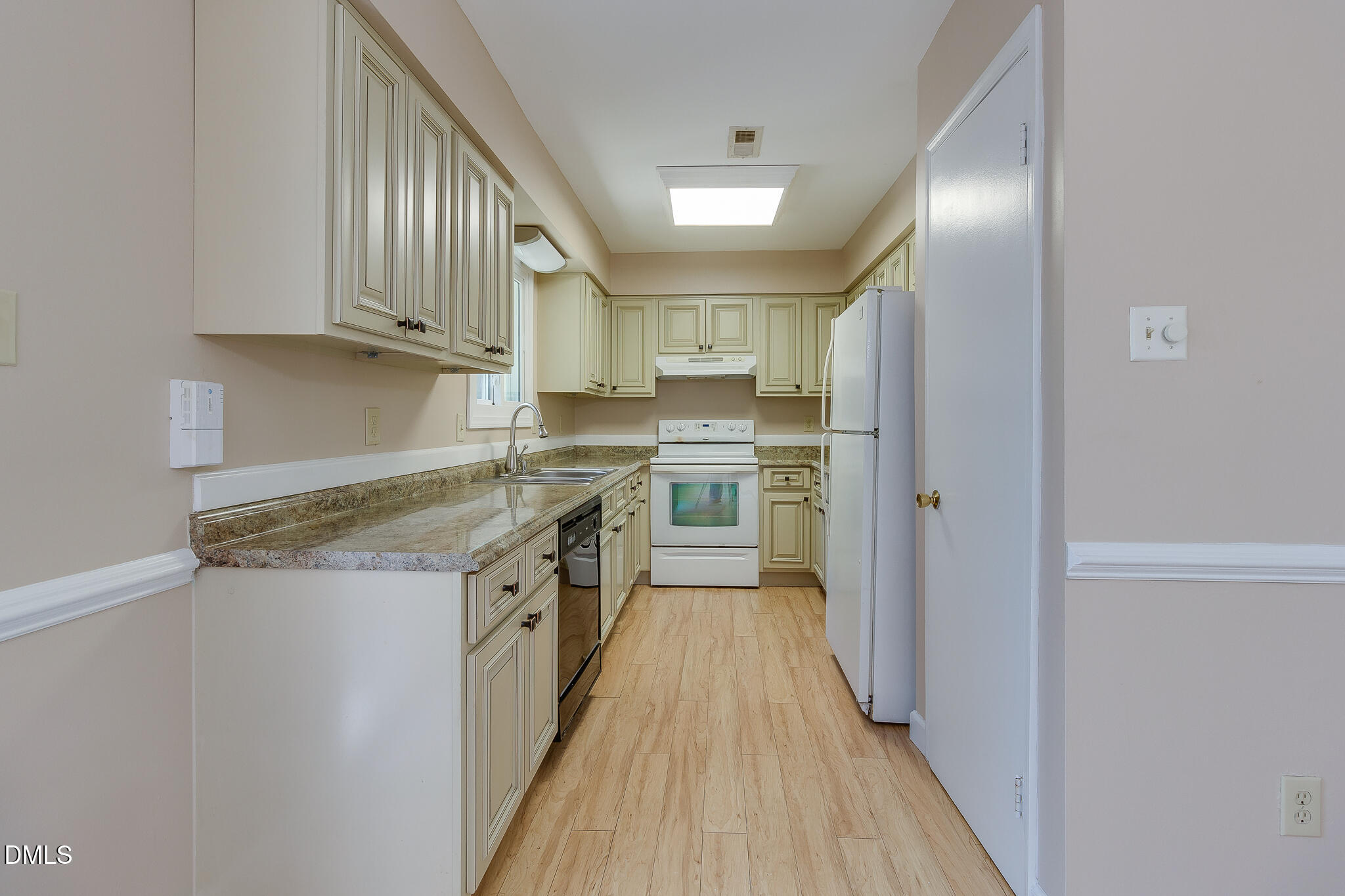 4305 Lake Ridge Drive Raleigh, NC 27604 - Photo 12 of 26 26-3
