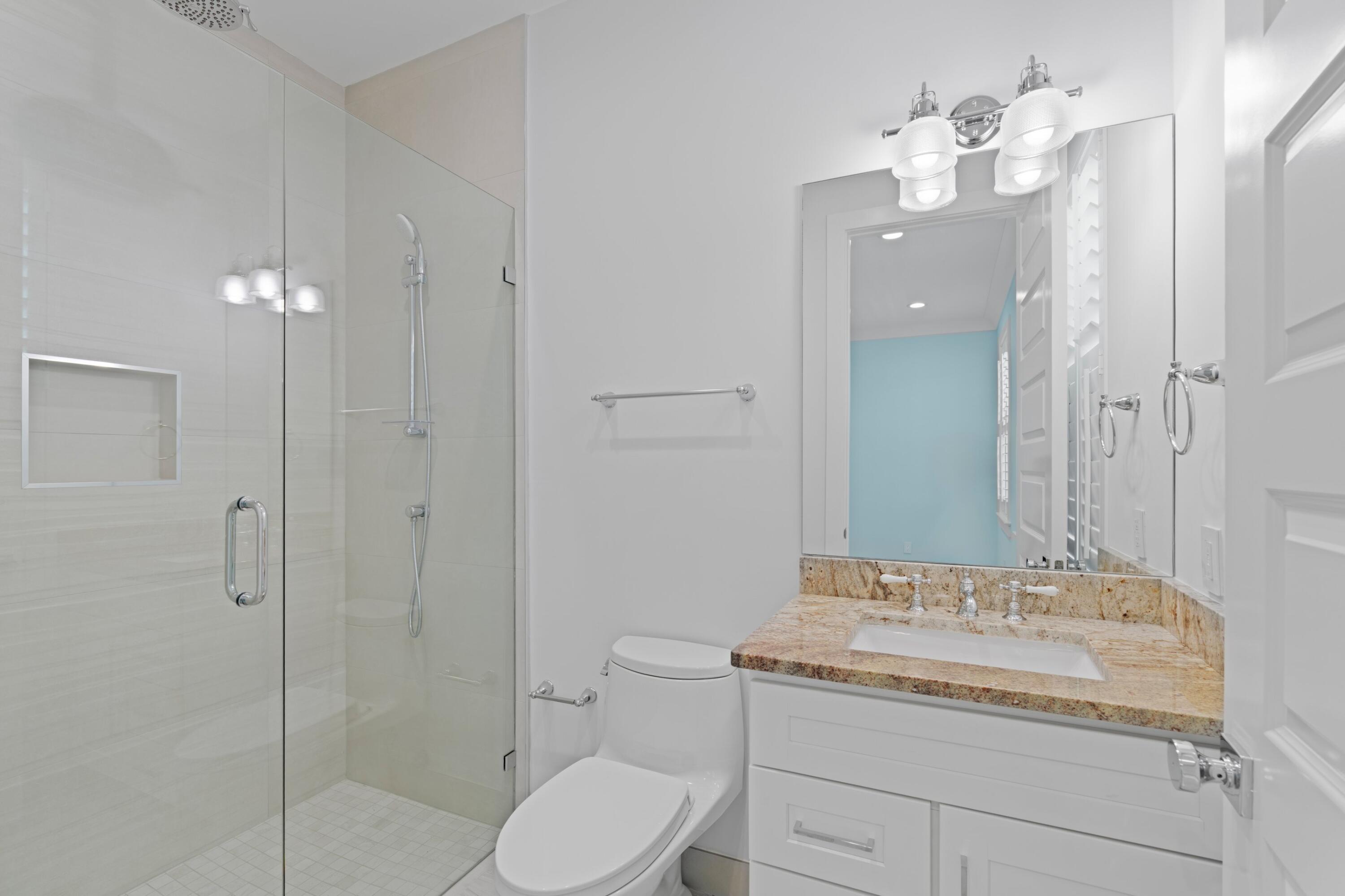 10420 Southeast Ridgeview Circle Jupiter, FL 33469 - Photo 44 of 46 44
