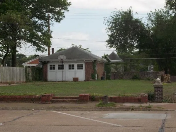 $24,950 | 1612 Broadway Avenue, Parsons, KS 67357