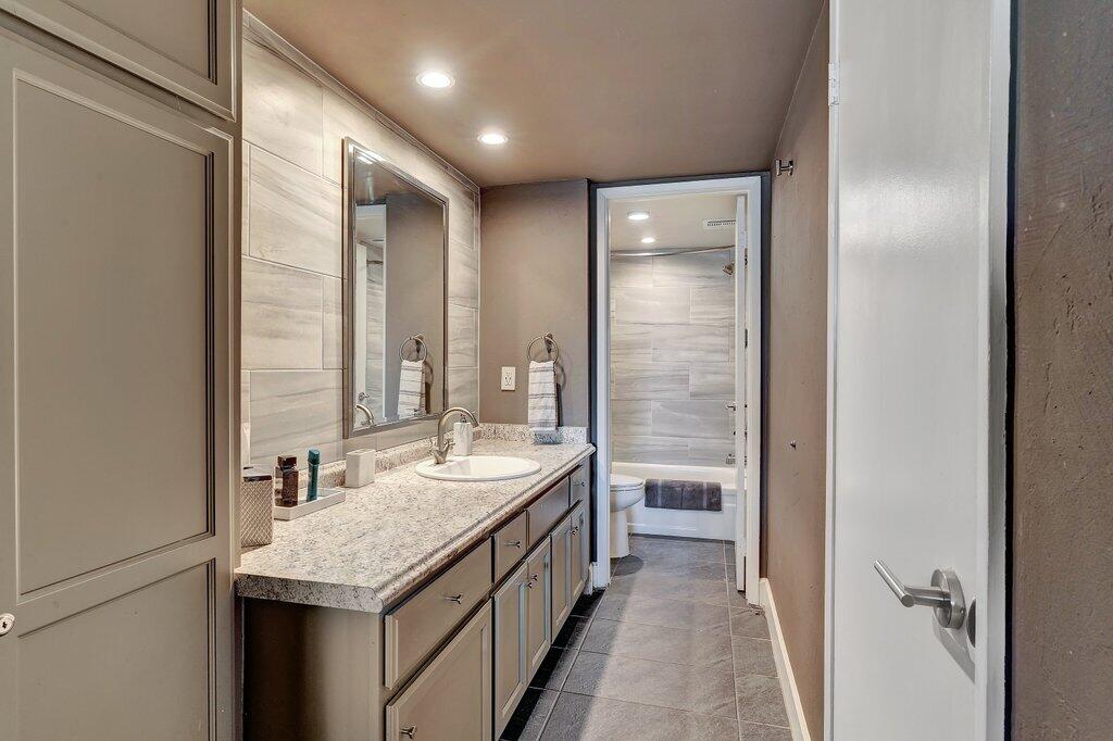 1050 Ramon Road, Unit 3 Palm Springs, CA 92264 - Photo 14 of 28 _DSC1216.jpg-SMALL